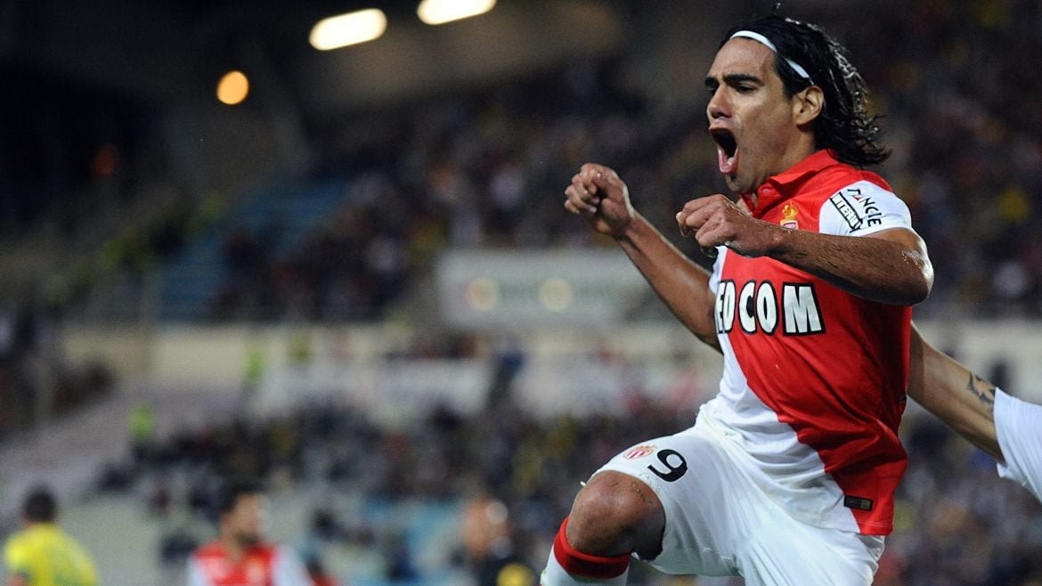 Falcao García respondió de forma tajante a un hincha de Santa Fe que le ...